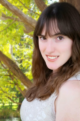 Best-Selling YA Fantasy Book Author Emilyann Girdner