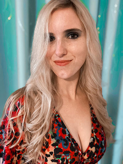 Emilyann Allen - Young Adult Fantasy Books Author, Artist, and Business Innovator (Emilyann Girdner, Emilyann Phoenix)